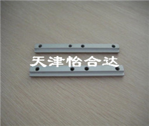一字连接条